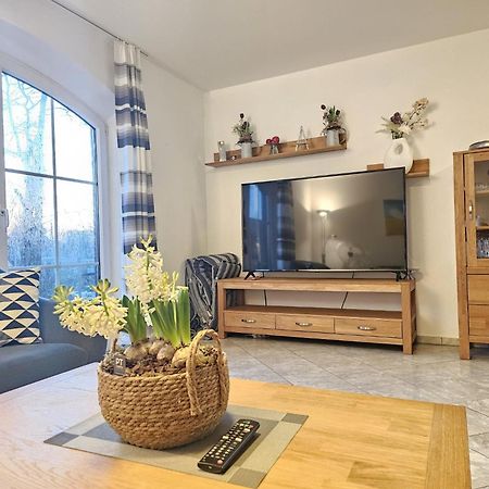 Ferienhaus Steuerbord Im Bootshaus Neßmersiel Exteriér fotografie