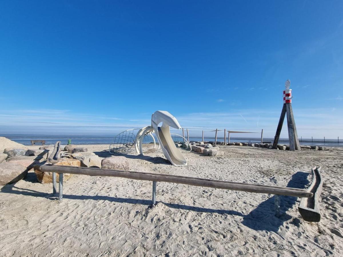 Ferienhaus Steuerbord Im Bootshaus Neßmersiel Exteriér fotografie